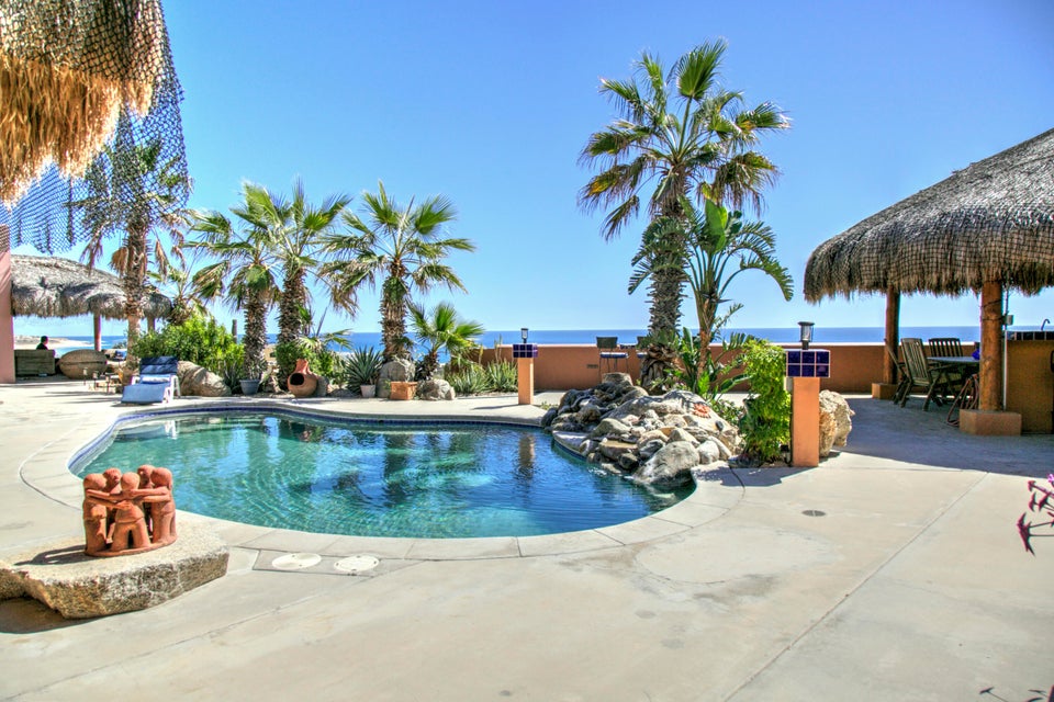 Zacatitos Homes East Cape