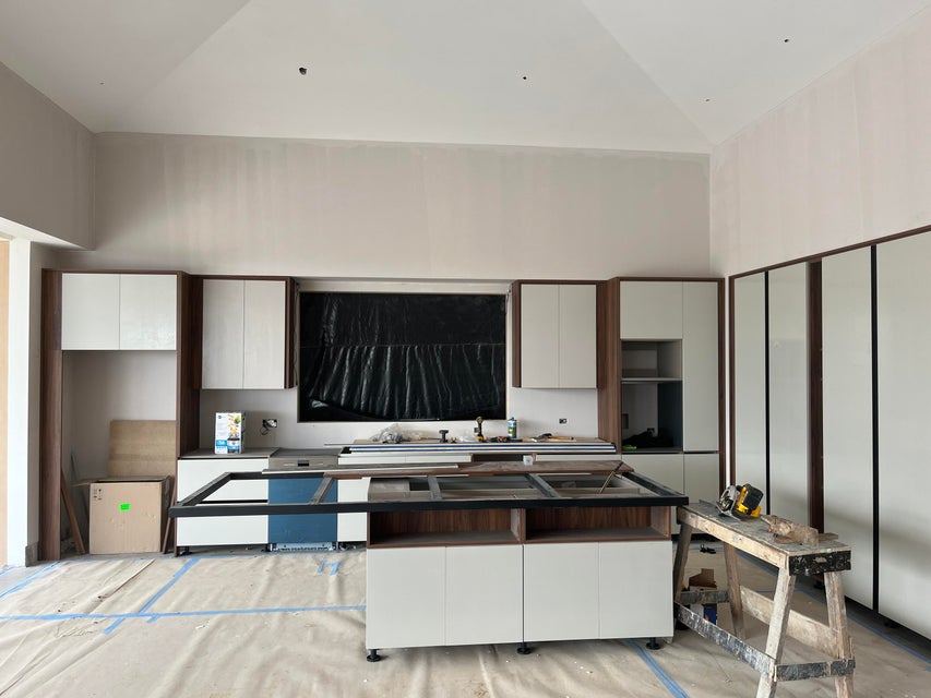 Modern Kitchen
