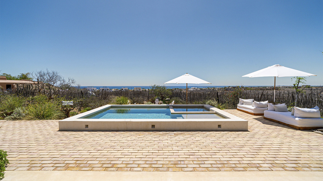 Luxury villa terrace in Todos Santos with pool and ocean view