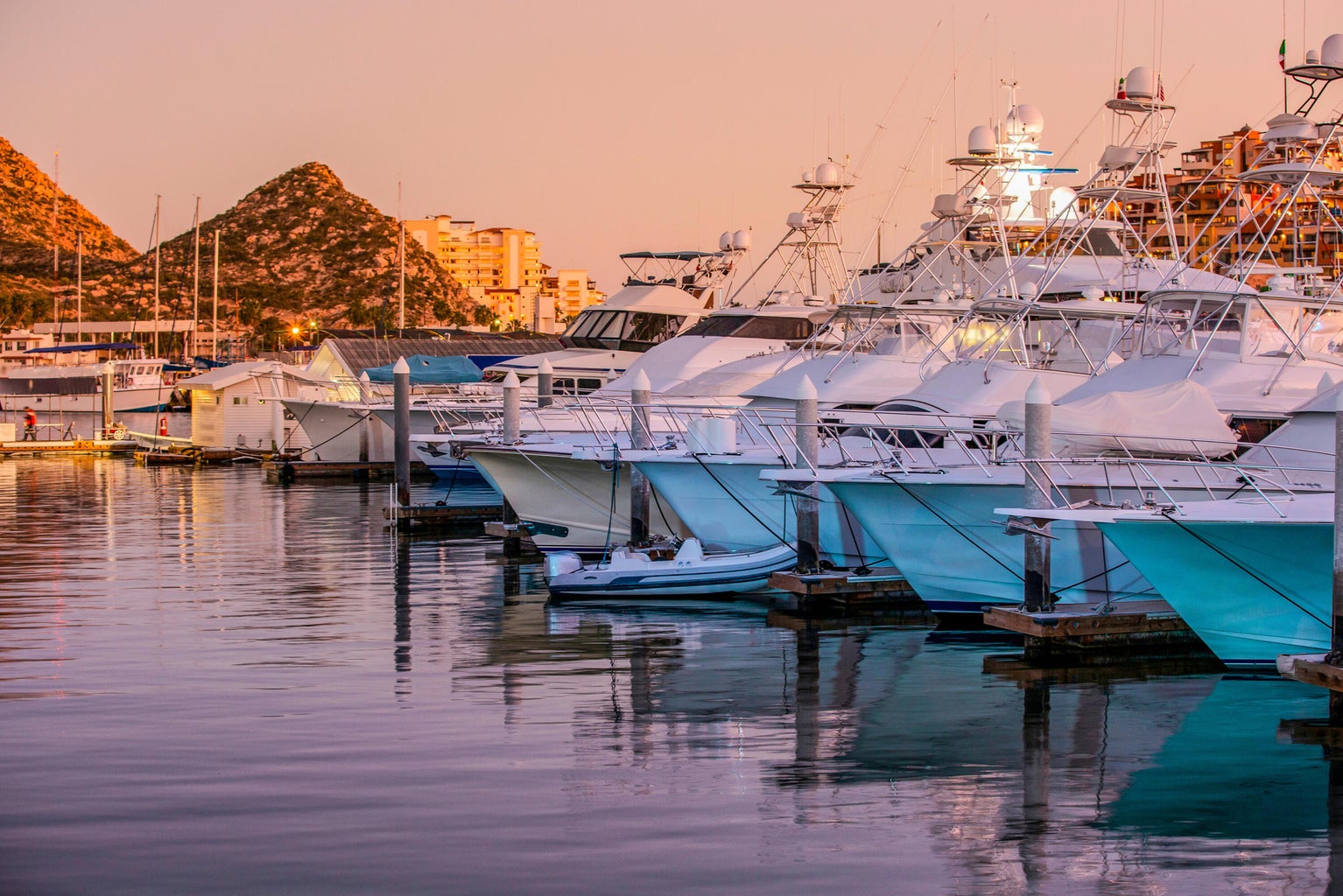 Marina Yachts Cabo San Lucas