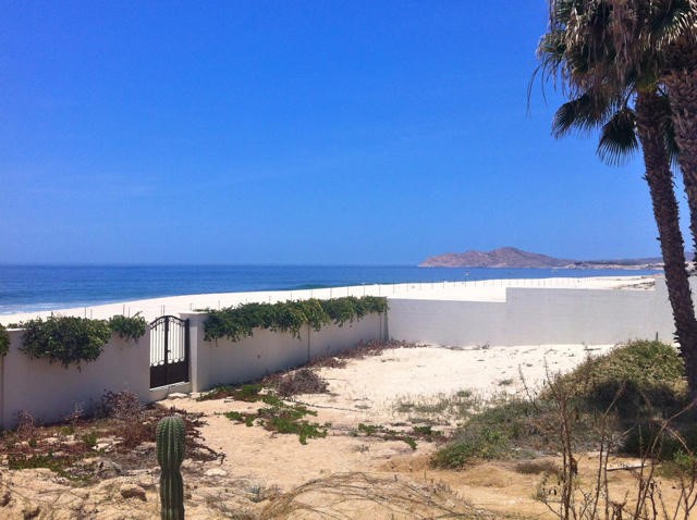 Cabo San Lucas Beachfront Property For Sale