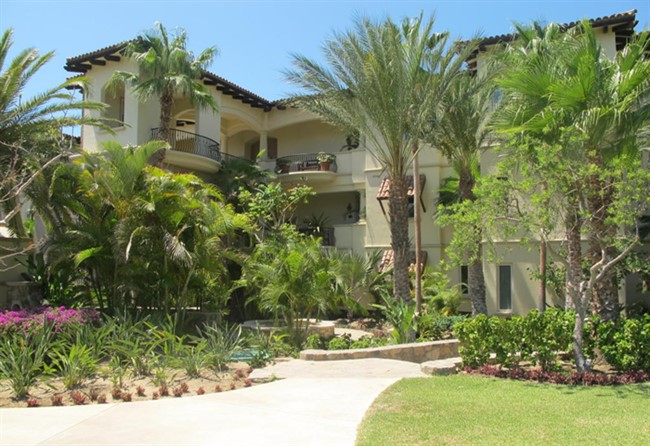 Luxury Condo in the Auberge Residences at Esperanza