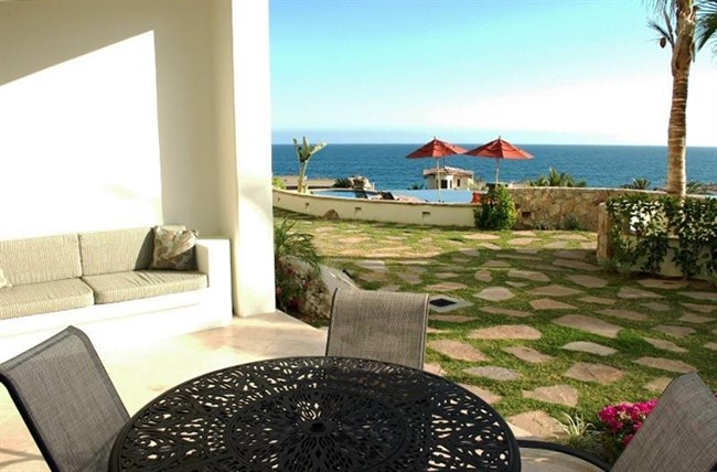 Upscale 3 bedroom condo with 2 car garage, Los Cabos Mexico