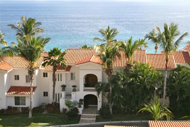Price Reduction: 3 Bedroom Villa. Villas del Mar Palmilla
