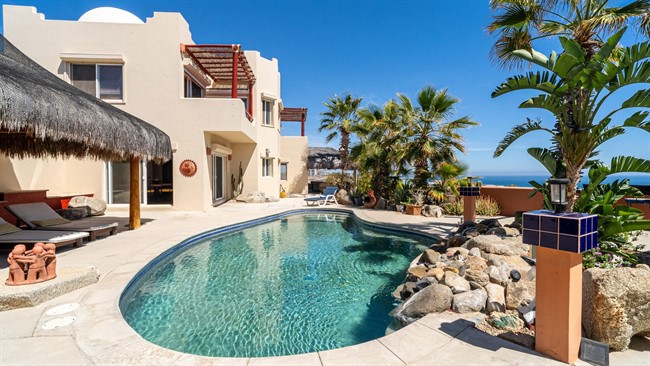 Stunning 4 bedroom, Ocean View home in Zacatitos