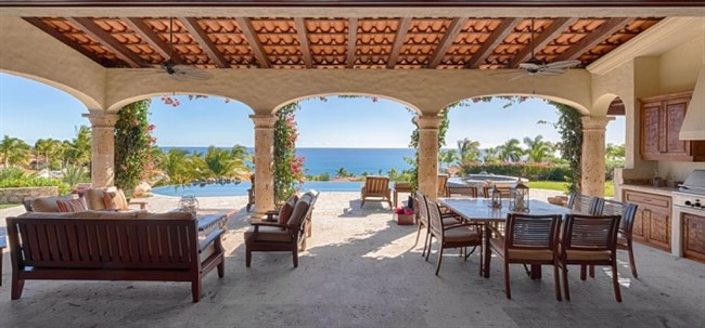 View Real Estate Listings in Caleta Palmilla