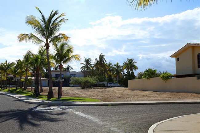 Corner Lot in La Jolla San Jose del Cabo 