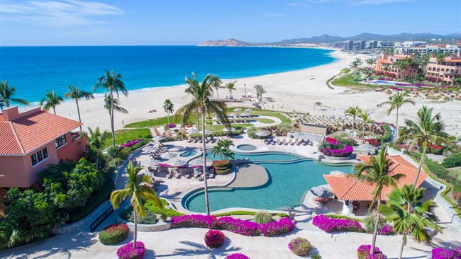 3 Bdrm Beachfront Penthouse Casa del Mar, Cabo
