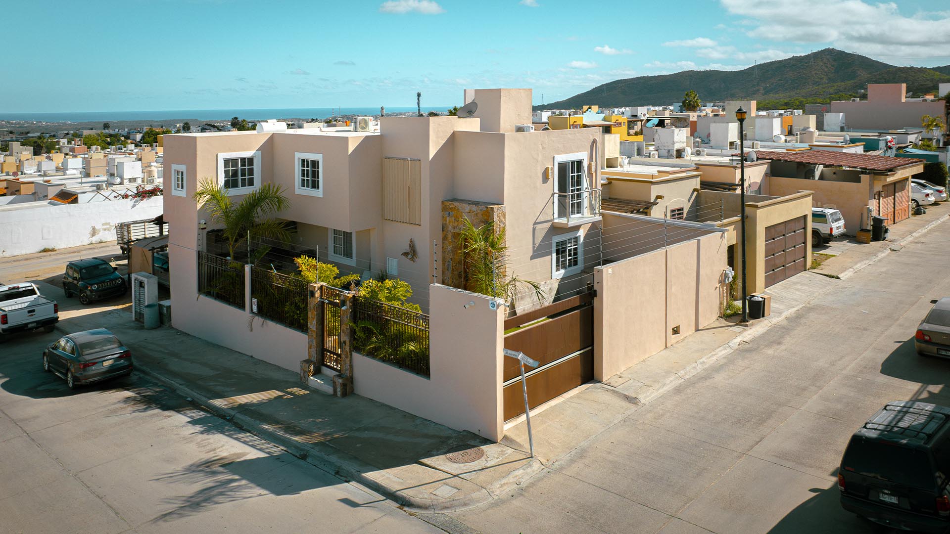 Casa en Monte Real San José del Cabo con alberca y exterior